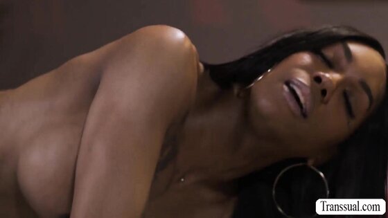 Letting my handsome masseur bang my oily ass