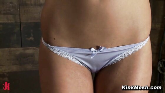 Lexi Swallow Hardcore Machine Action