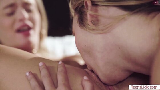 Making out with my hot and sexy stepsister