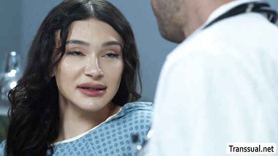 Trying the dick of my super handsome doctor