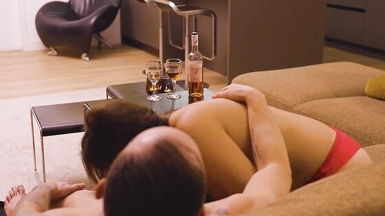 Beauty Hot Mature Enjoys Hard Cock