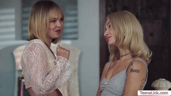 First time having sex with my lesbian stepsister