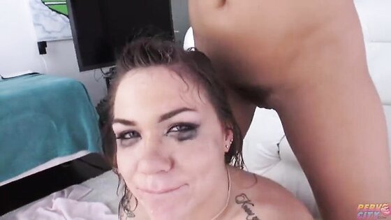 Two Whores Throat Fucking