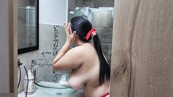 Young Boy Fucks Chubby Brunette MILF Ass