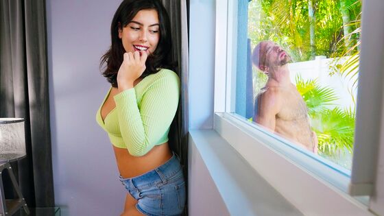 Jeez my teen stepdaughter saw me naked