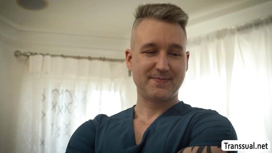 Masseur Turns Massage Into Hot Sex