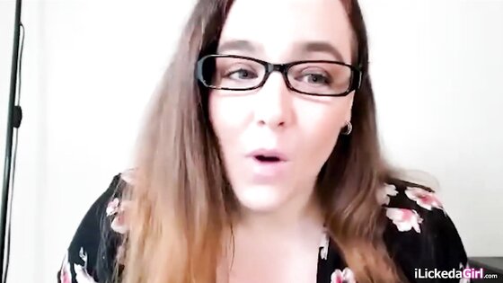 Customer service giving client live show