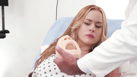 Big tit patient deepthroating her doctor