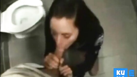 Amateur babe fucked in public toilet