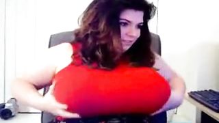 omg it's amazing giant boobs