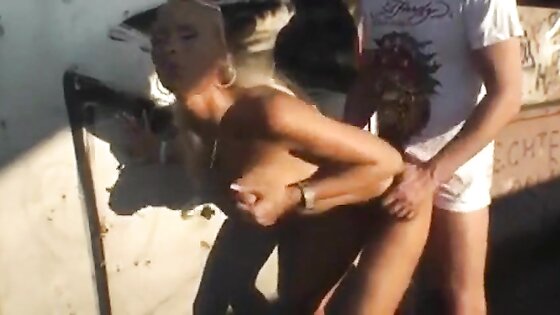 fucking hot blonde Outdoor-Sex