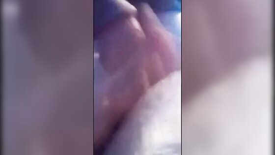 Fap fap fap (Jonnyboyxx222 masturbating)