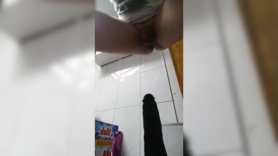 Twink dildo gape