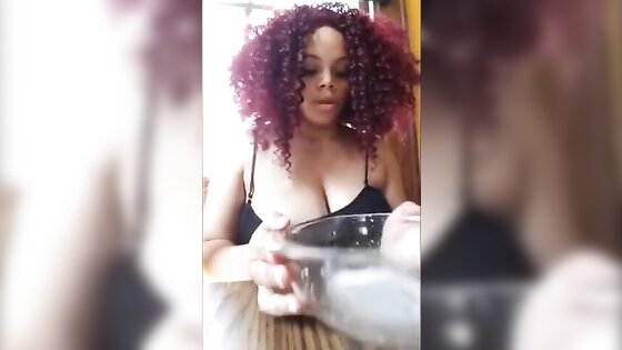 Single Mother With Big Titties Records Herself Lactating