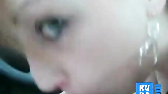 GF who swallows happily