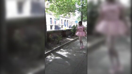 Donna Sissy Slut Public Walk