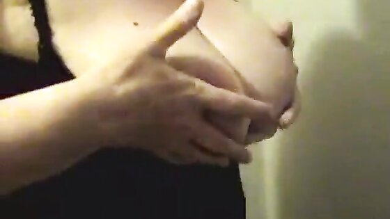 lady barbara showing big tits