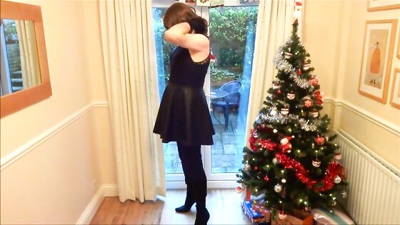 Alison in Thigh Boots - Wanking under the christmas tree