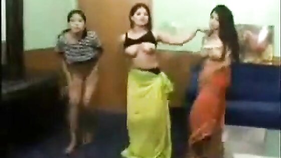 3 girls dancing and getting naked