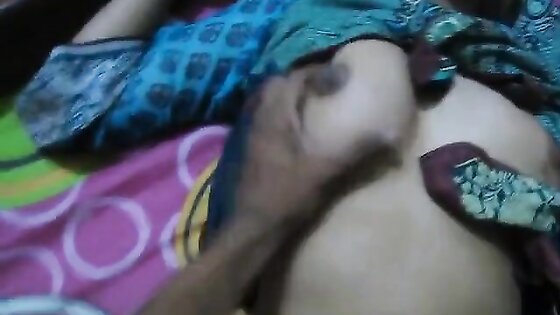 Skinny Pakistani in shalwar kameez riding her lover 2