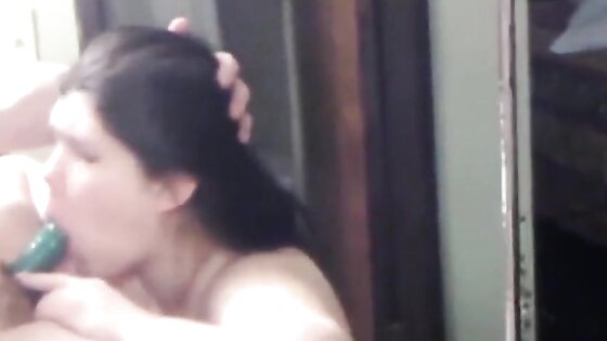 18 year old baby mama giving me a blowjob