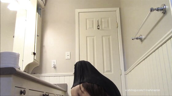 bizarropornos.com - Naughty Nun Shit Smear and Swallow