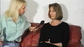 Interview Lesbian Dildo
