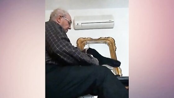 69 yo man from Italy 3