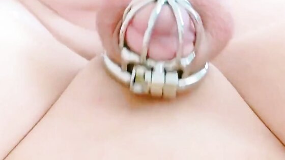 Sissygasm - cuming in chastity