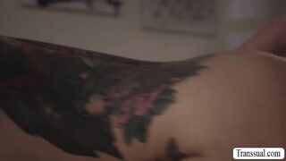 Tattooed babe gets her wet pussy fucked by stepbros TS girlfriend