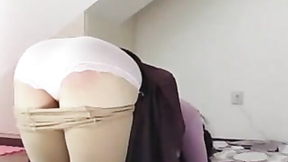 Round Ass Belted