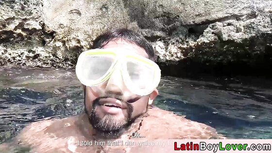 Expert diver dives into his amateur latin students ass