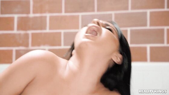 I can't wait to fuck my busty girlfriend in the restaurant restroom