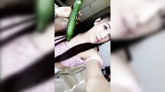Cucumbershow
