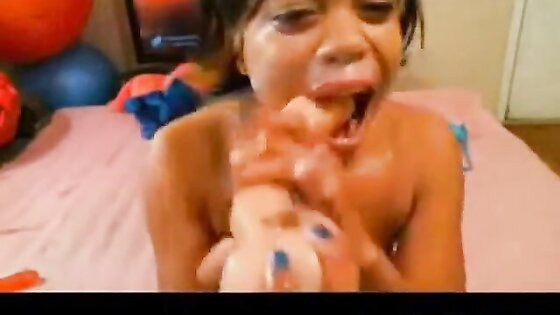 Deepthroat dildo with ease