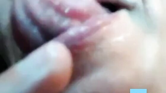 Eating Her Own Creamy Cum (Grool)